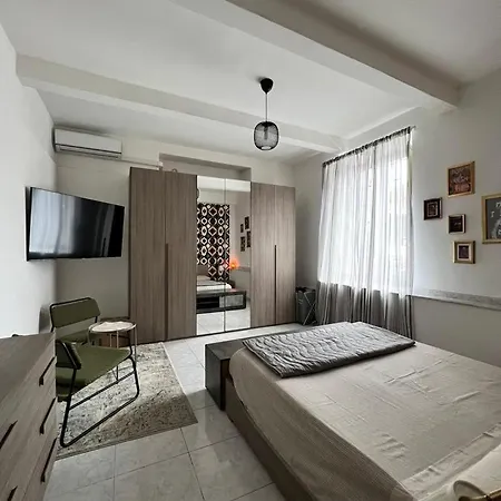 Mi Casa Tu Casa - La Casetta Apartment