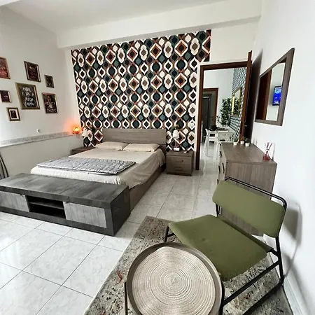 Mi Casa Tu Casa - La Casetta Apartment